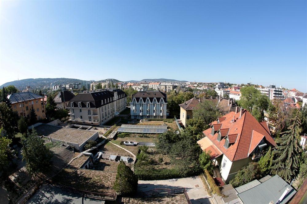Hotel Bara Junior Budapesta Exterior foto