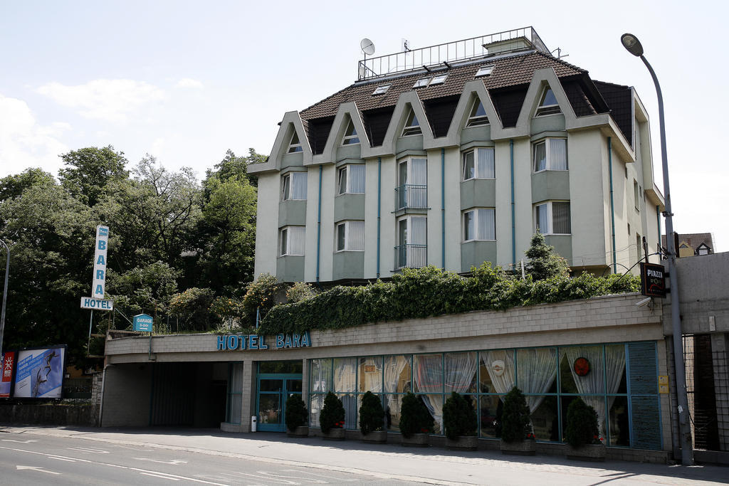 Hotel Bara Junior Budapesta Exterior foto